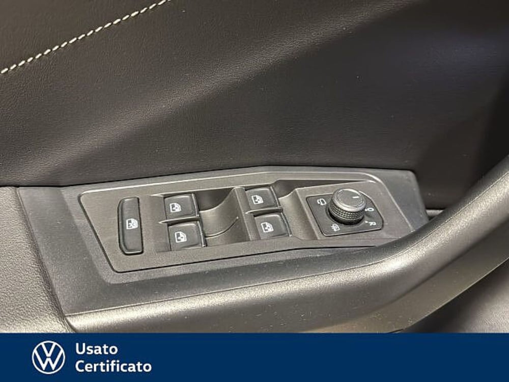 Volkswagen T-Roc usata a Vicenza (15)