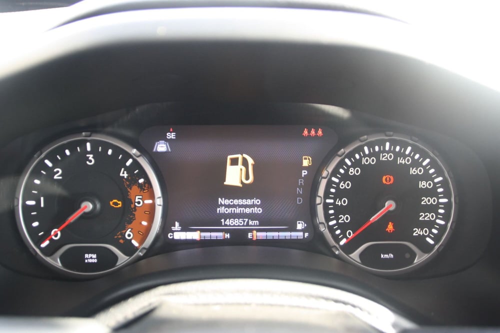 Jeep Renegade usata a Catania (9)