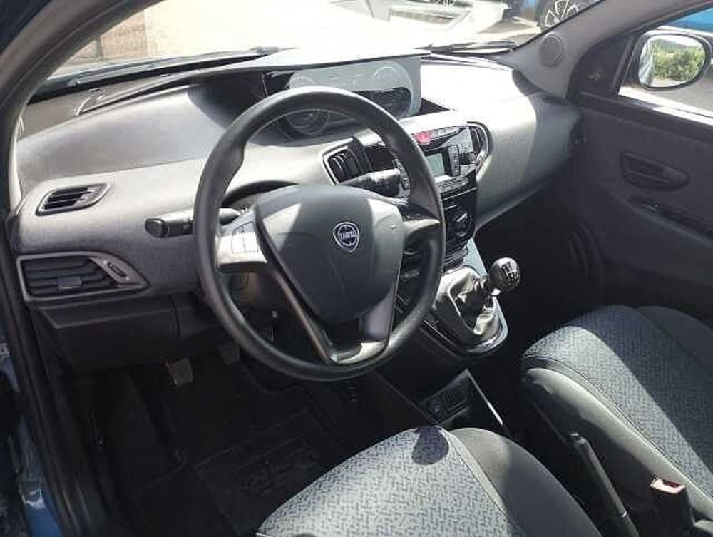 Lancia Ypsilon usata a Firenze (4)