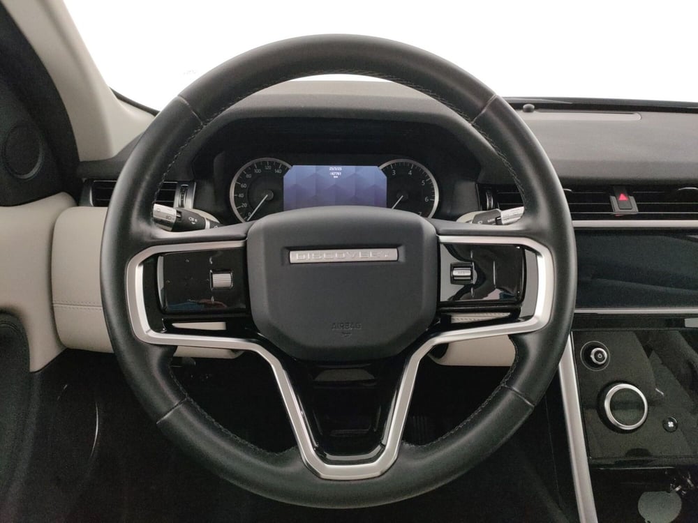 Land Rover Discovery Sport usata a Milano (12)