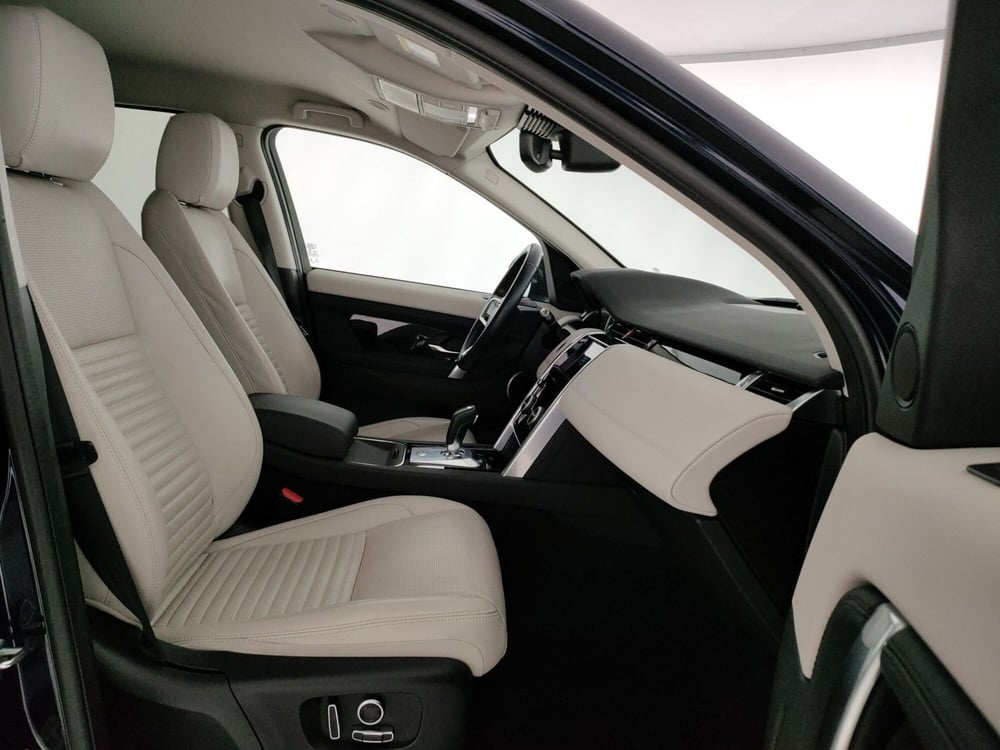 Land Rover Discovery Sport usata a Milano (3)