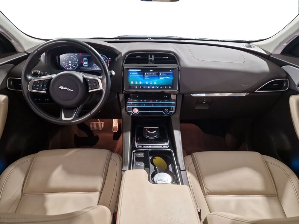 Jaguar F-Pace usata a Firenze (4)