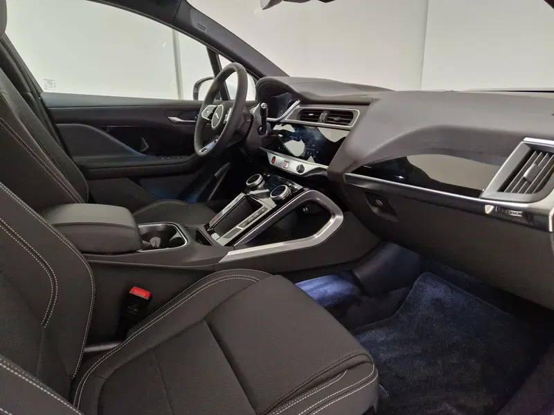 Jaguar I-Pace usata a Firenze (3)