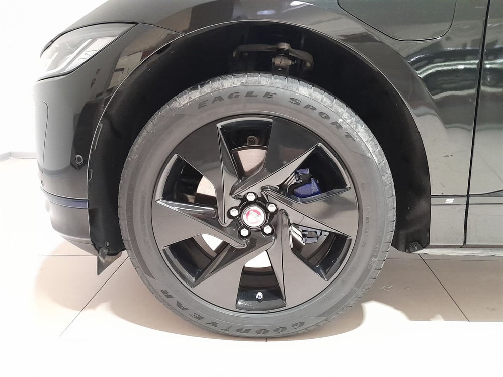 Jaguar I-Pace usata a Firenze (9)