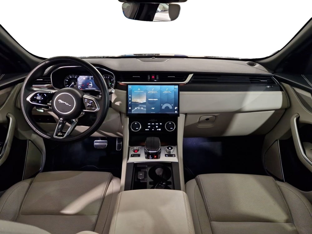 Jaguar F-Pace usata a Firenze (4)