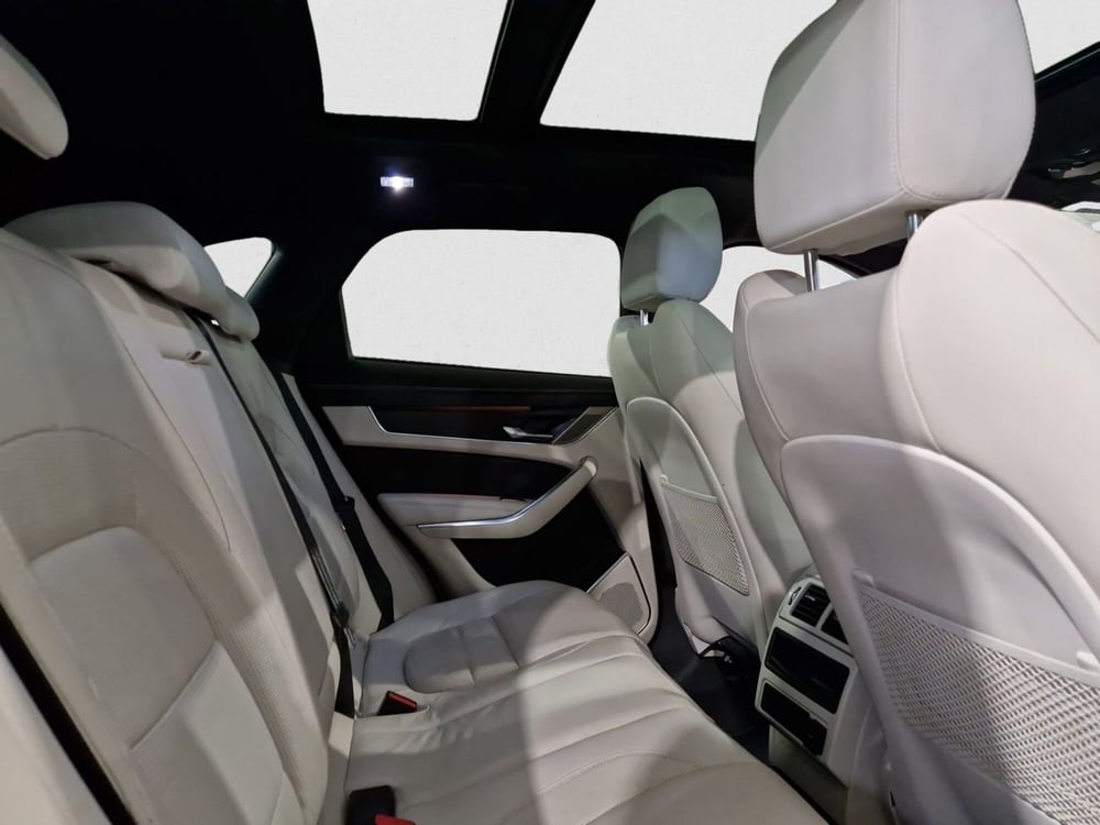 Jaguar F-Pace usata a Firenze (5)