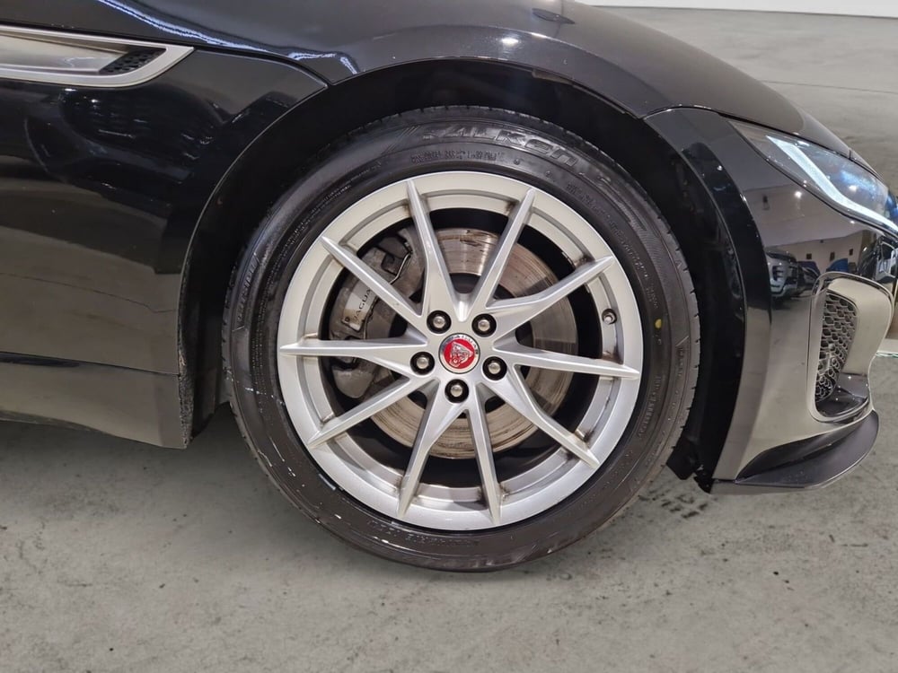Jaguar F-Type Coupé usata a Firenze (9)