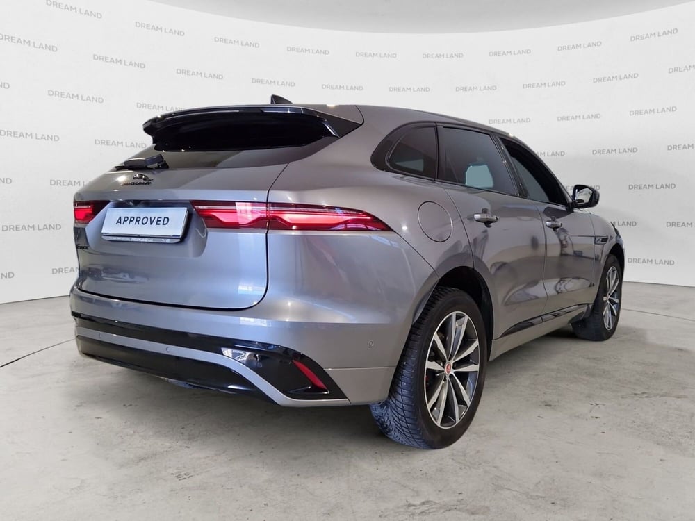 Jaguar F-Pace usata a Firenze (2)
