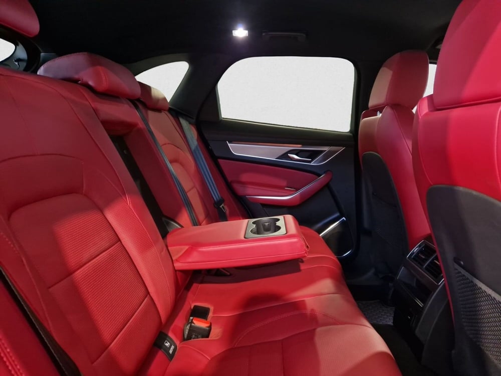 Jaguar F-Pace usata a Firenze (5)