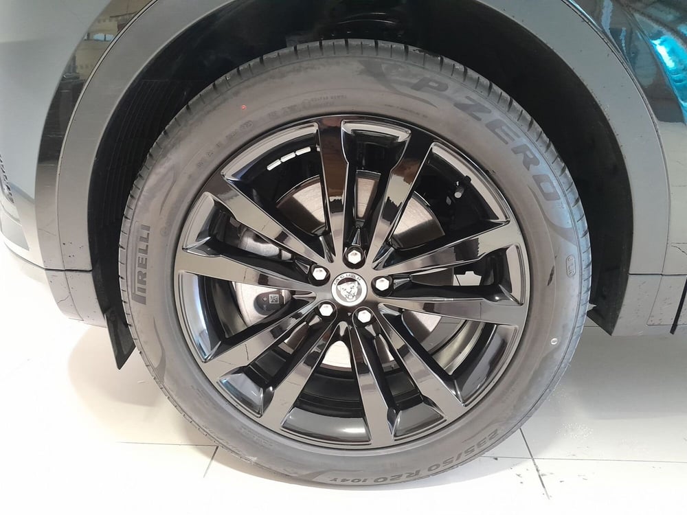 Jaguar E-Pace usata a Firenze (9)