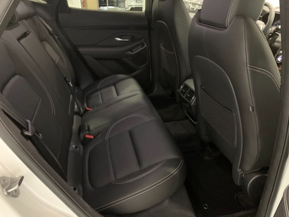 Jaguar E-Pace usata a Firenze (5)