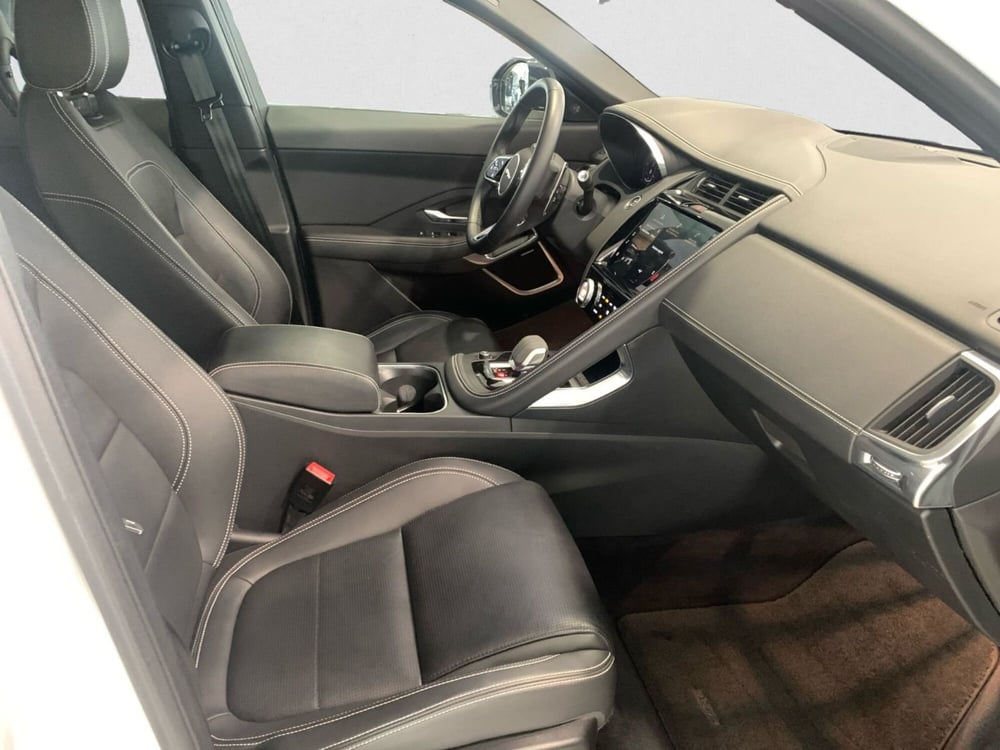 Jaguar E-Pace usata a Firenze (3)