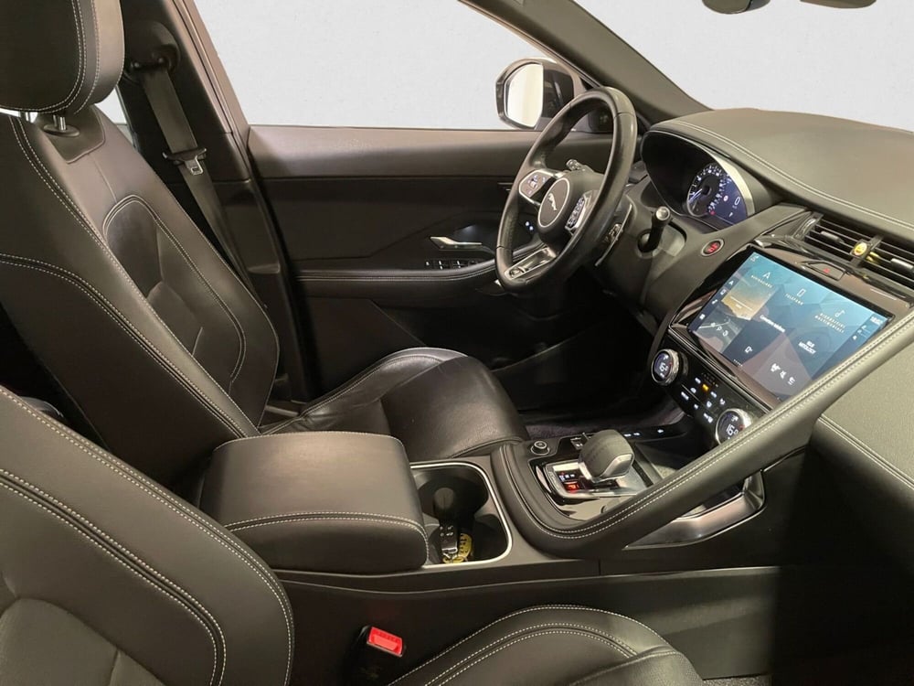 Jaguar E-Pace usata a Firenze (3)