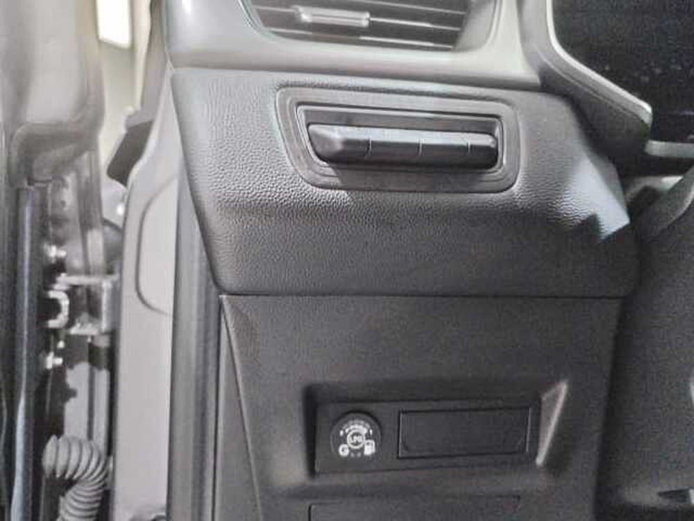 Renault Captur usata a Lecce (7)