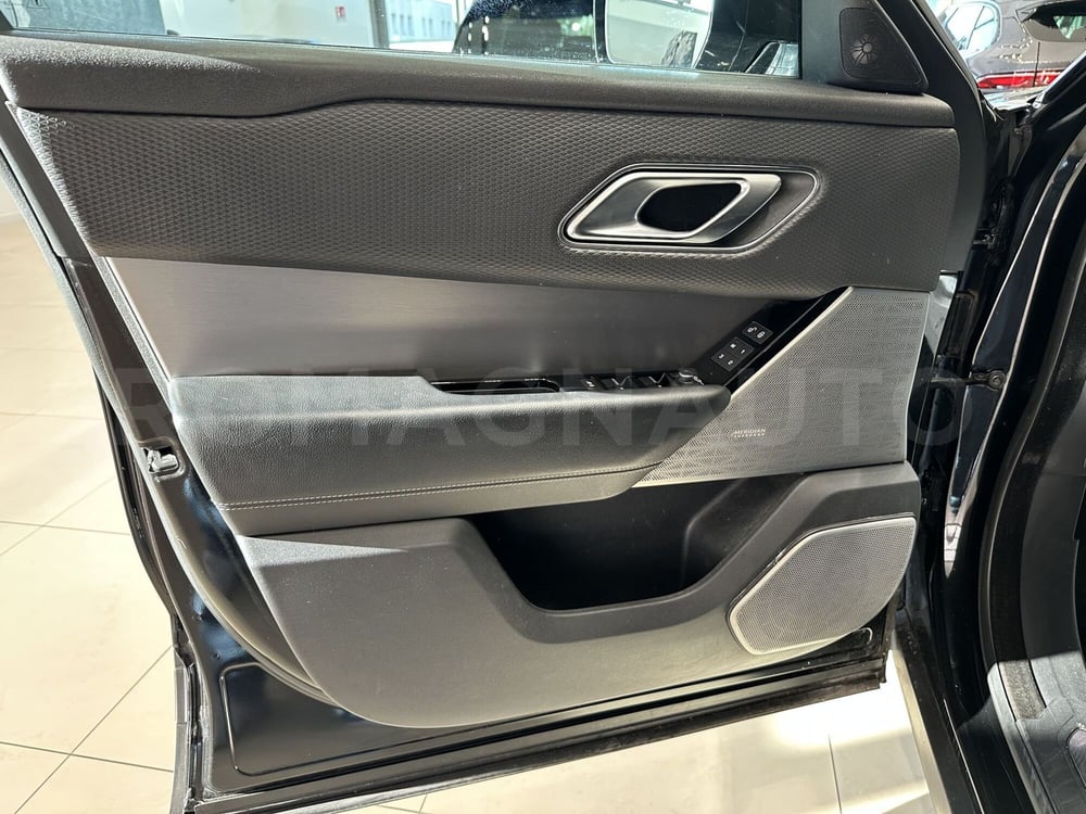 Land Rover Range Rover Velar usata a Forlì-Cesena (8)