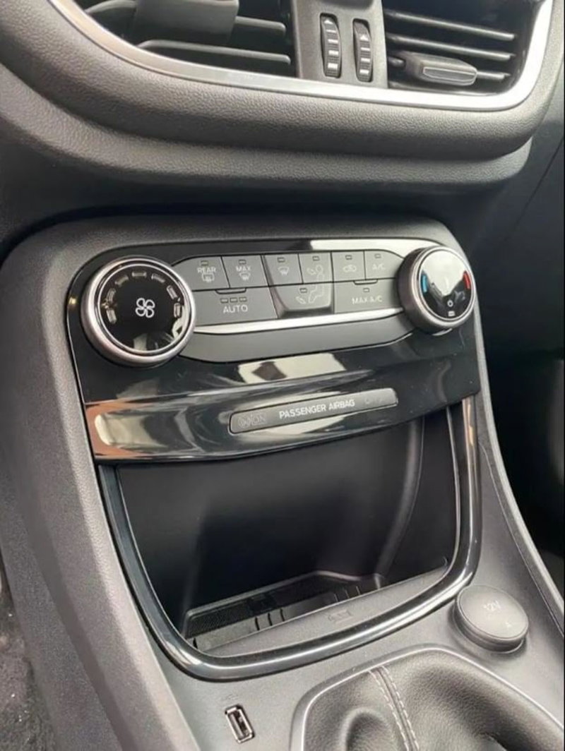 Ford Puma nuova a Latina (10)