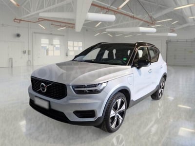 Volvo XC40 T4 Recharge Plug-in Hybrid R-design del 2021 usata a Forli&#039;