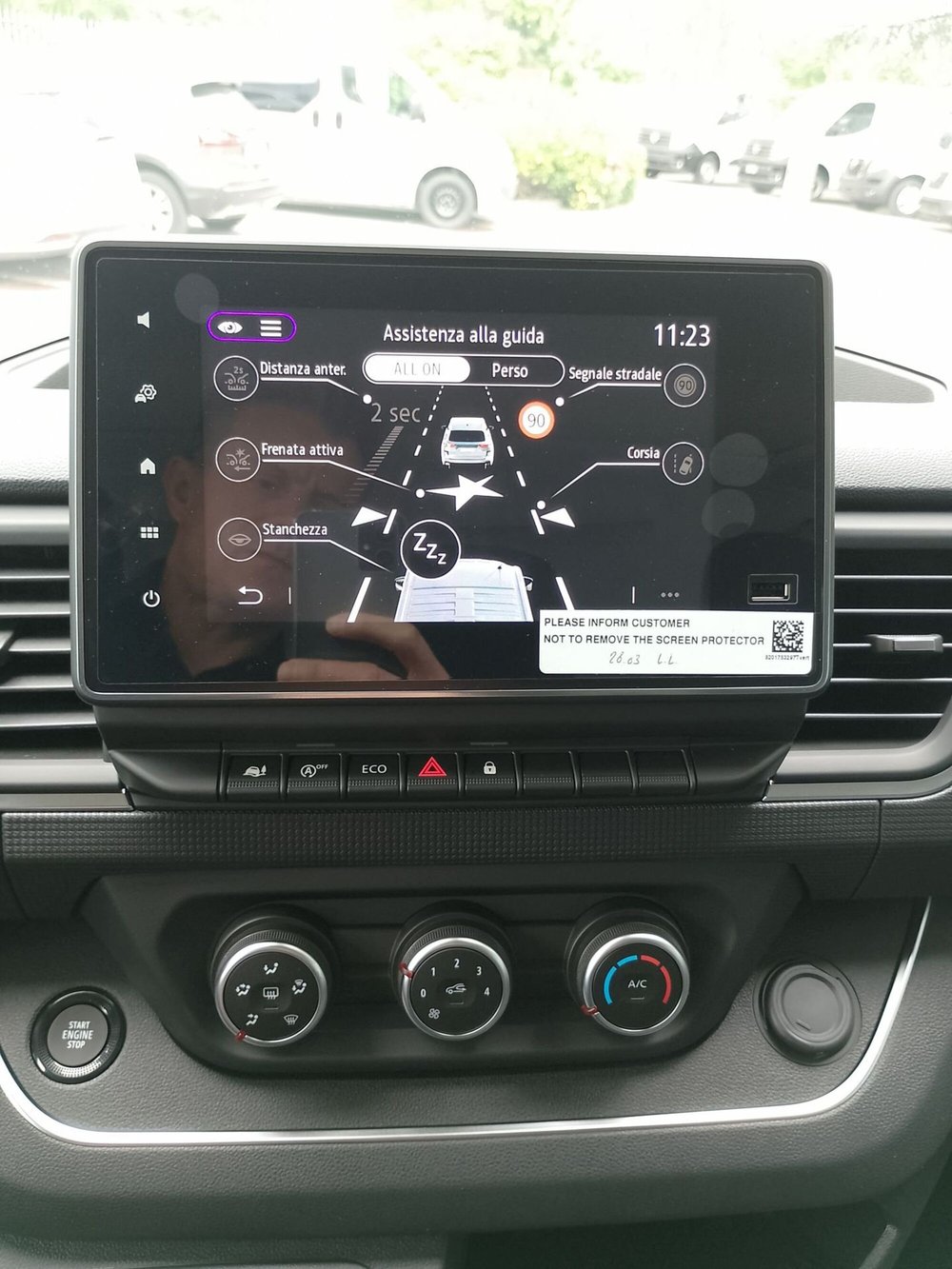 Nissan Primastar nuova a Modena (16)