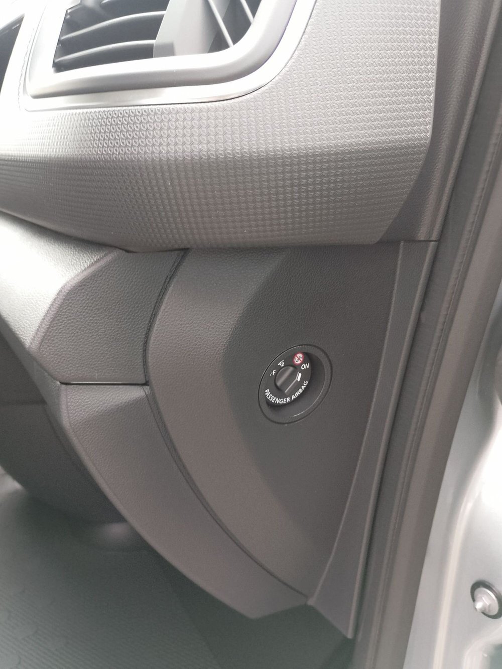 Nissan Primastar nuova a Modena (20)