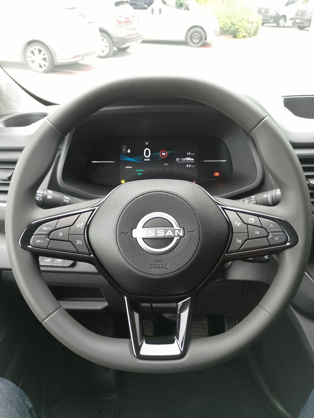 Nissan Primastar nuova a Modena (9)