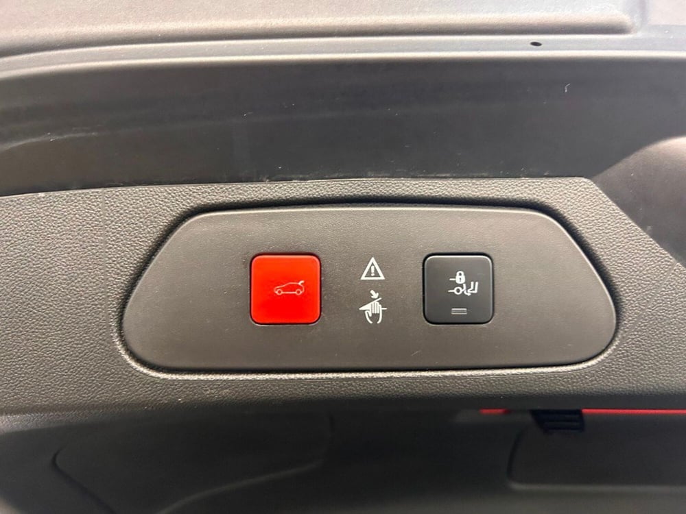 Opel Grandland X usata a Verona (11)