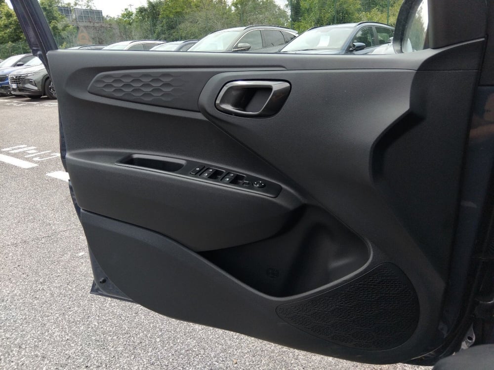 Hyundai i10 nuova a Roma (20)