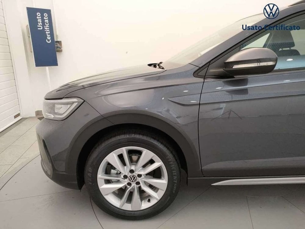 Volkswagen Taigo nuova a Varese (7)