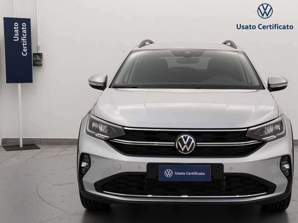 Volkswagen Taigo nuova a Varese (2)