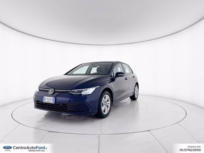 Volkswagen Golf Variant 1.0 eTSI EVO DSG Life del 2024 usata a Albano Laziale