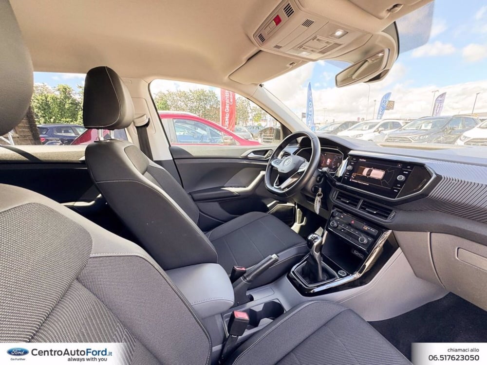 Volkswagen T-Cross usata a Roma (6)