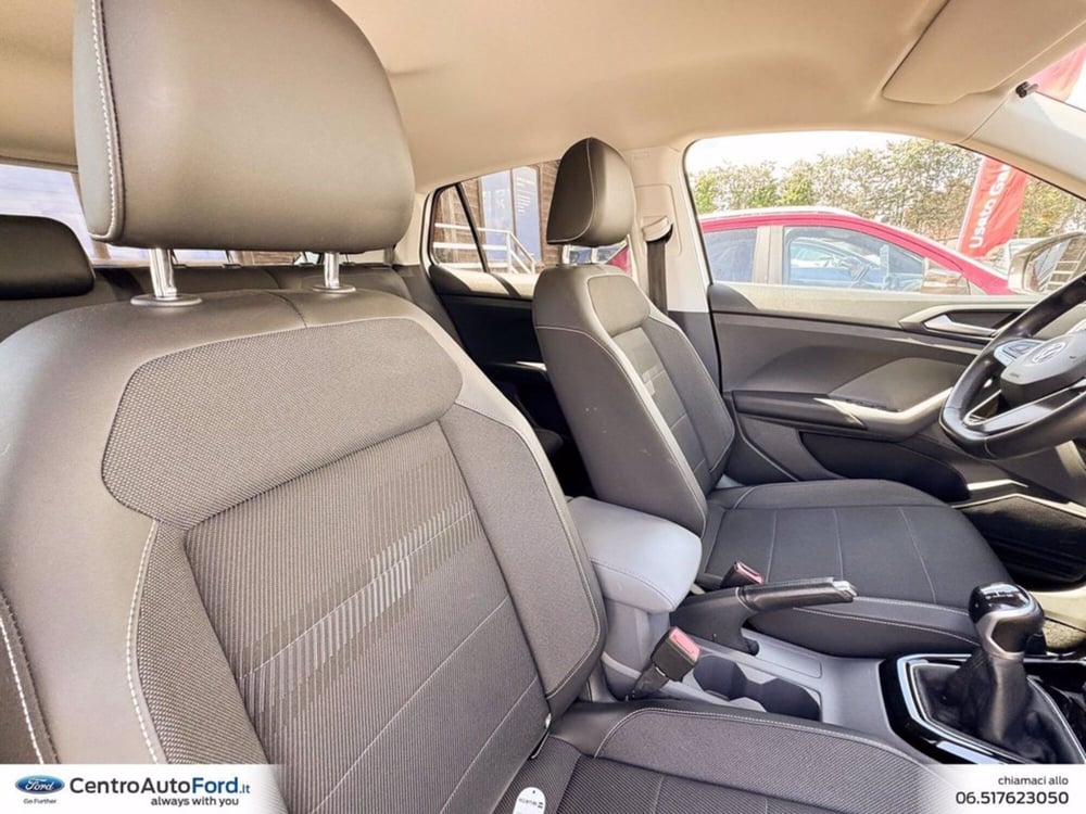 Volkswagen T-Cross usata a Roma (7)