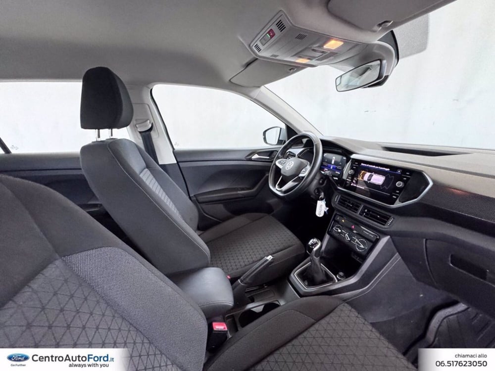 Volkswagen T-Cross usata a Roma (6)