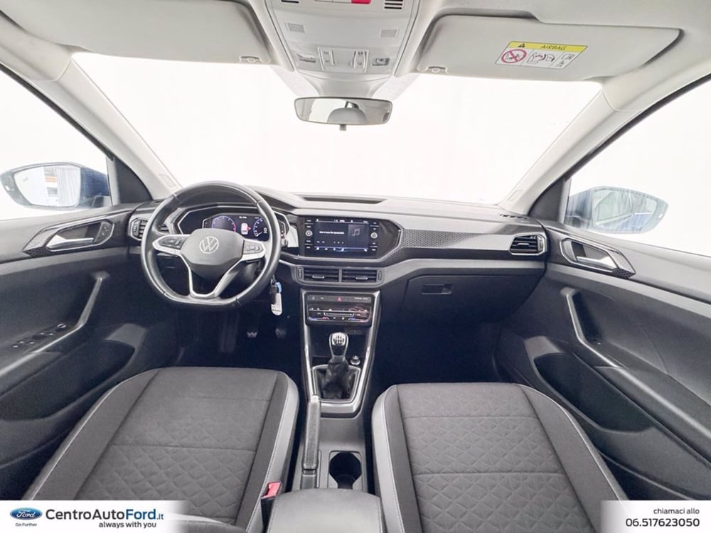 Volkswagen T-Cross usata a Roma (10)