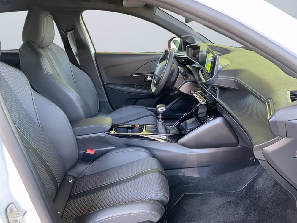 Peugeot 208 usata a Milano (11)