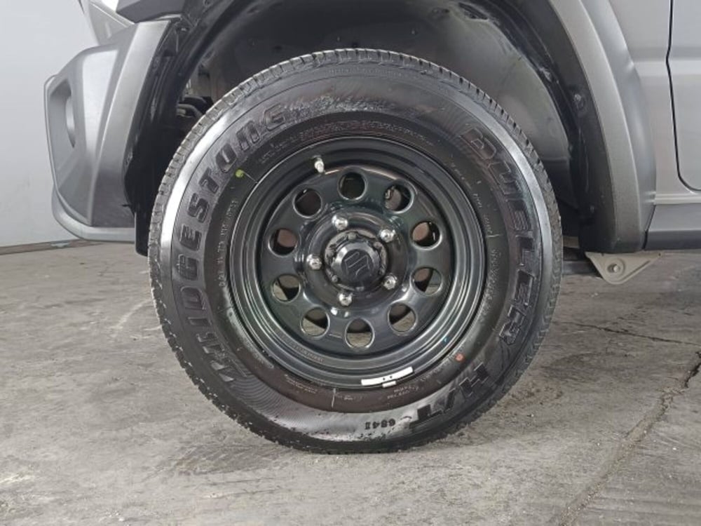 Suzuki Jimny usata a Ascoli Piceno (12)