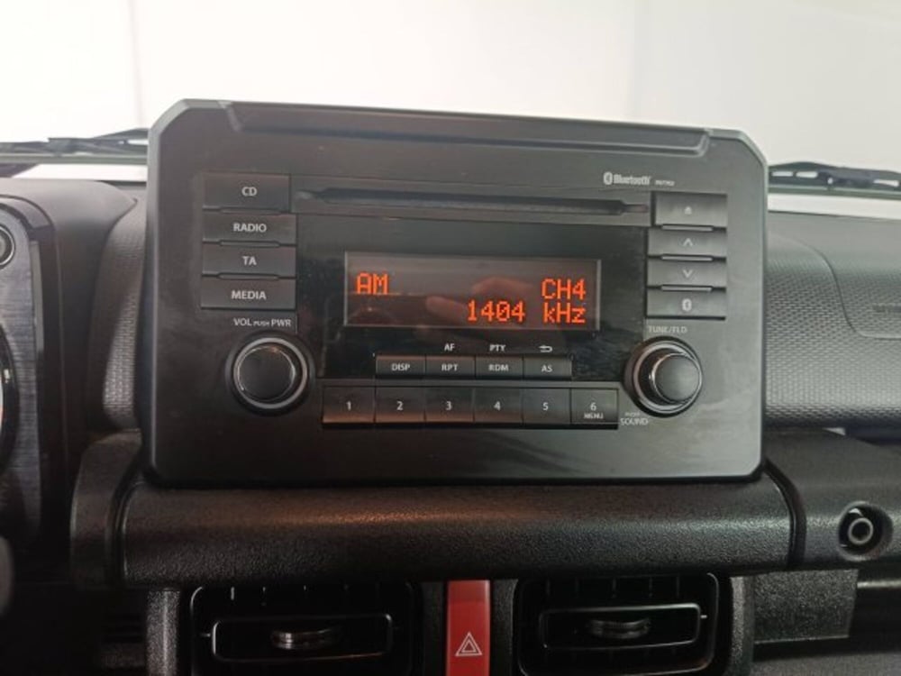 Suzuki Jimny usata a Ascoli Piceno (14)