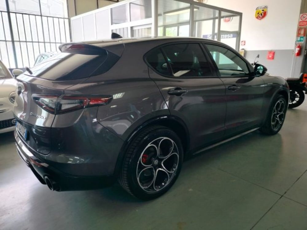 Alfa Romeo Stelvio usata a Forlì-Cesena (11)