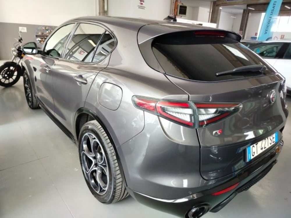 Alfa Romeo Stelvio usata a Forlì-Cesena (6)