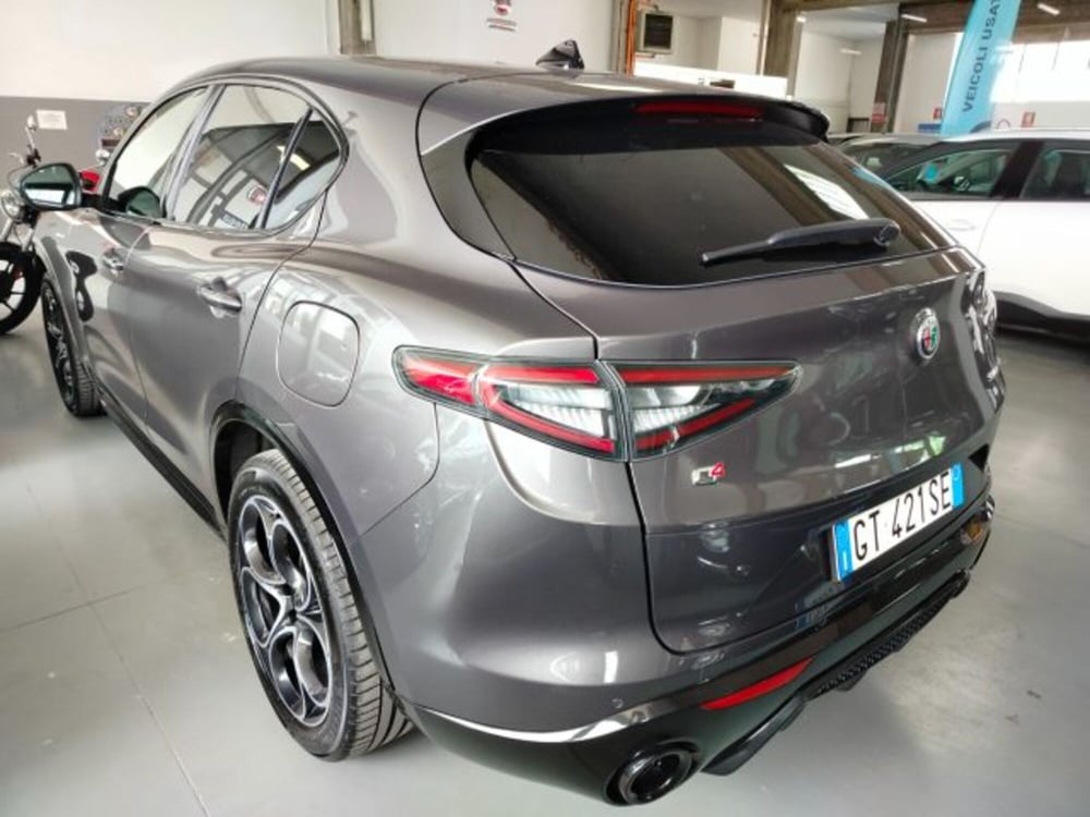 Alfa Romeo Stelvio usata a Forlì-Cesena (8)