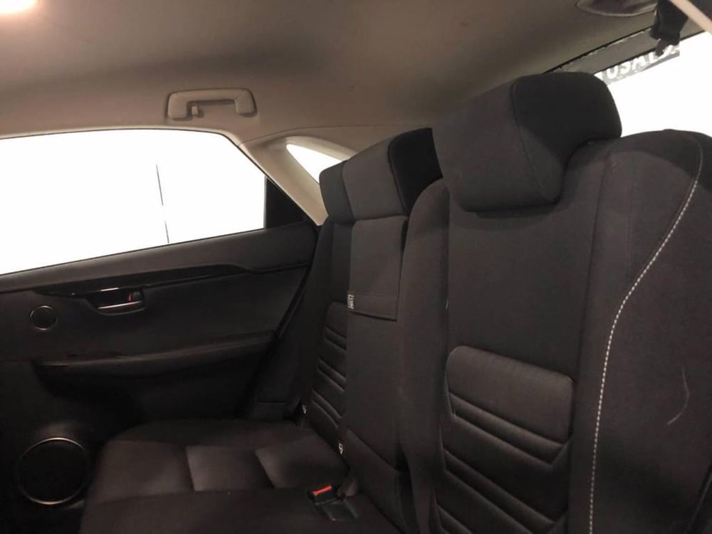 Lexus NX usata a Torino (12)