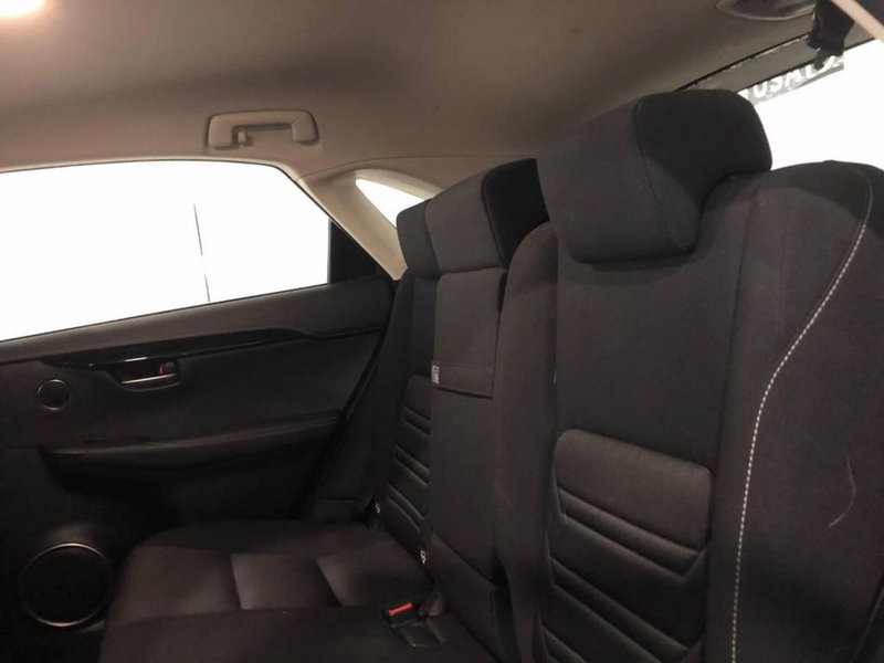 Lexus NX usata a Torino (12)
