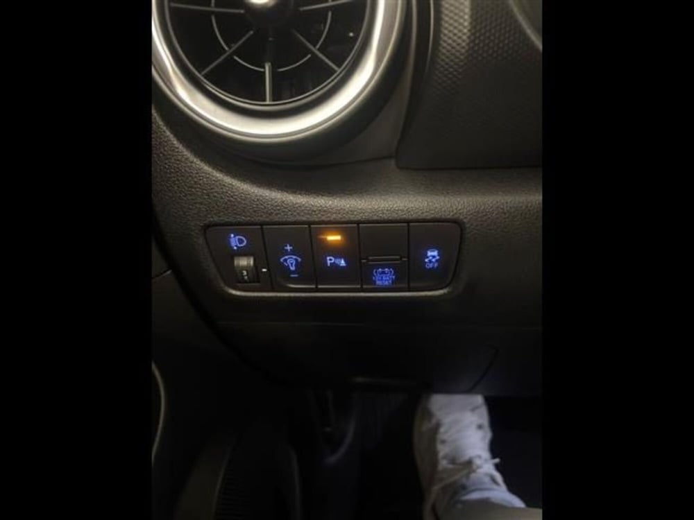 Hyundai Kona usata a Siena (8)