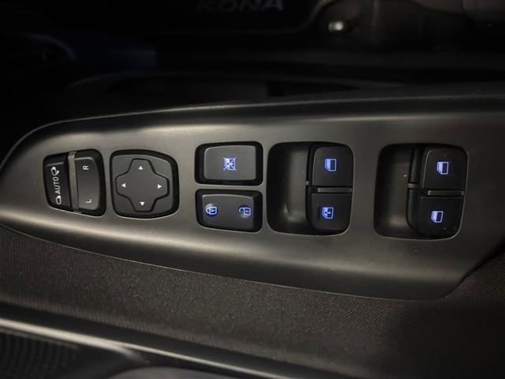 Hyundai Kona usata a Siena (9)