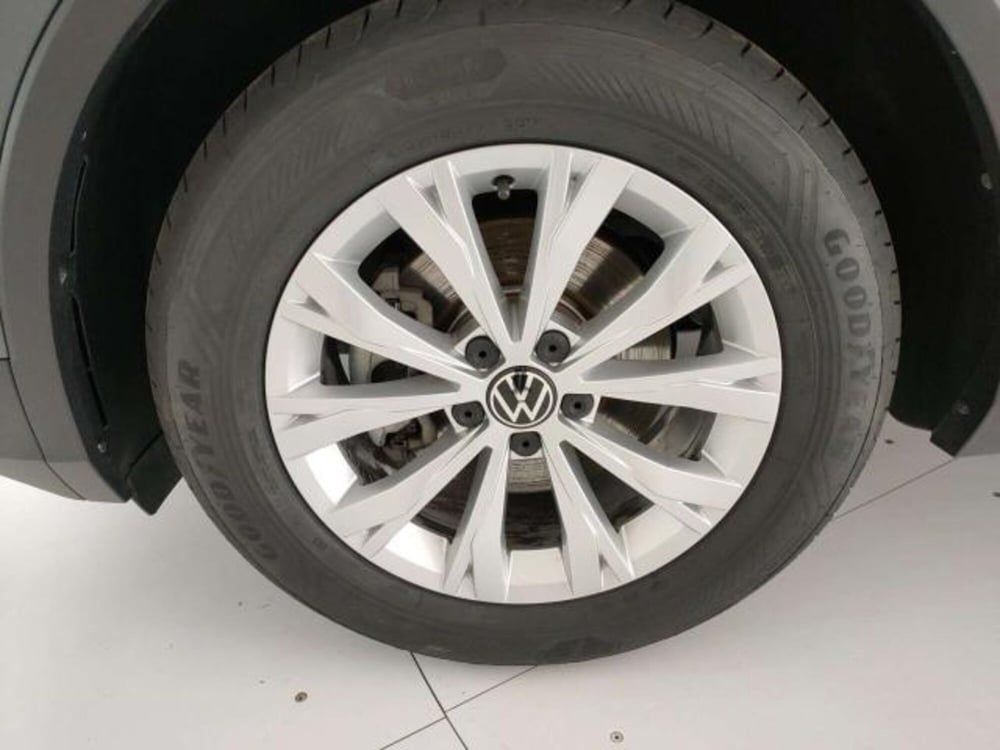 Volkswagen Tiguan usata a Matera (15)
