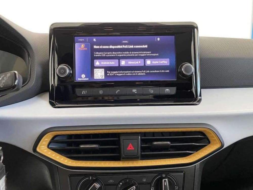 SEAT Arona usata a Matera (12)