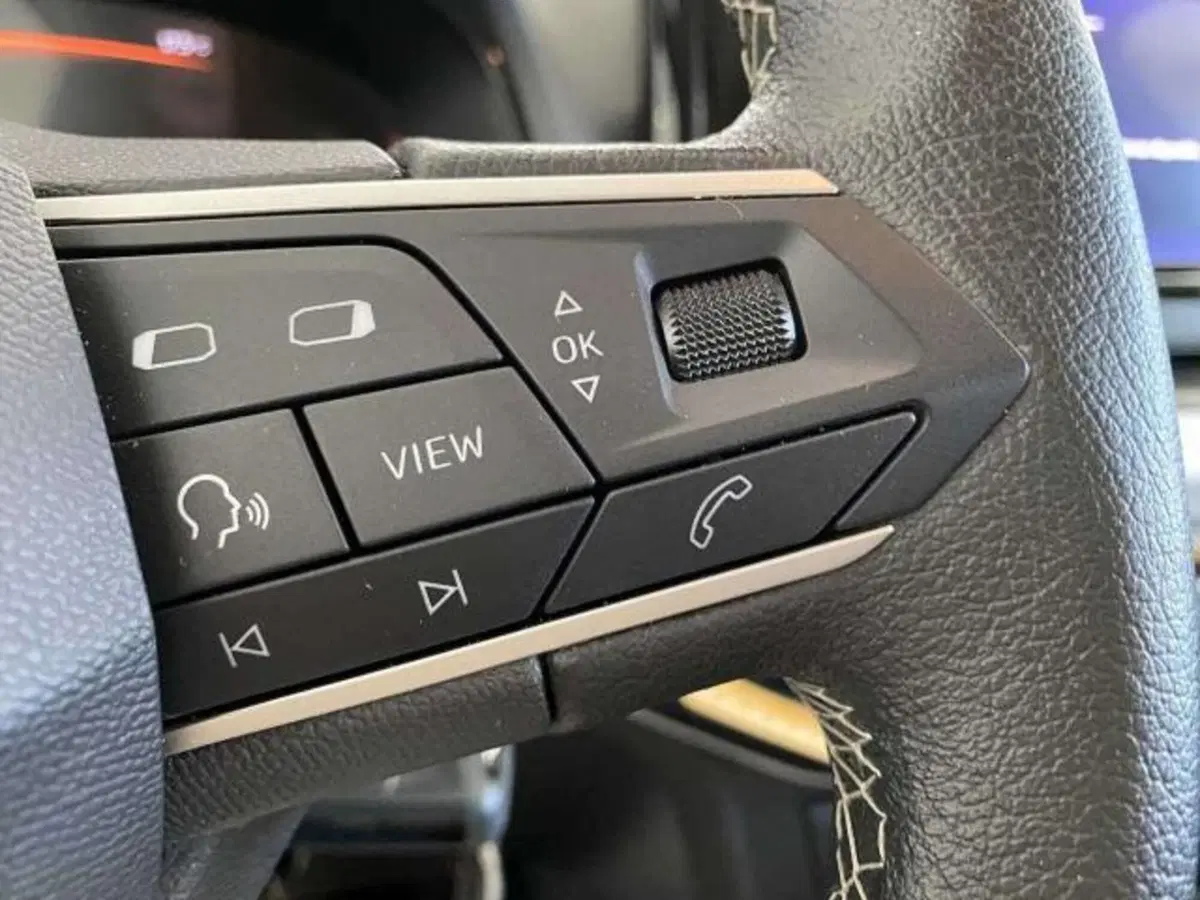 SEAT Arona usata a Matera (9)