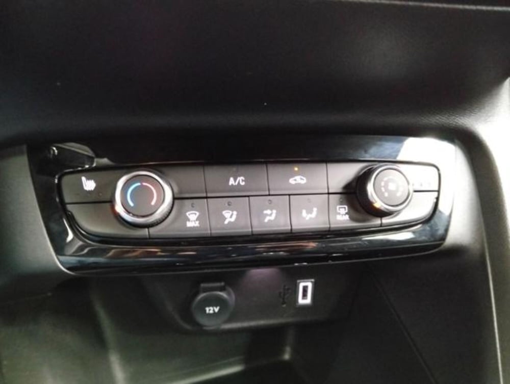 Opel Corsa usata a Como (16)