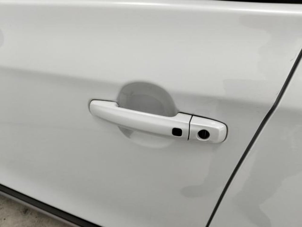 Suzuki S-Cross usata a Como (10)