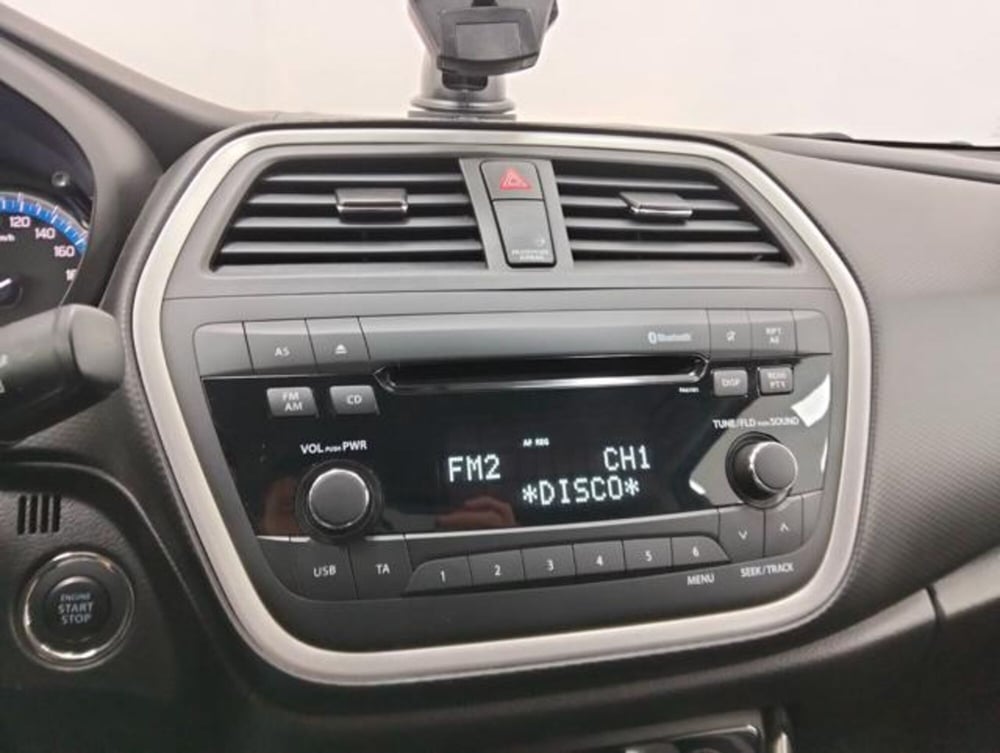 Suzuki S-Cross usata a Como (14)