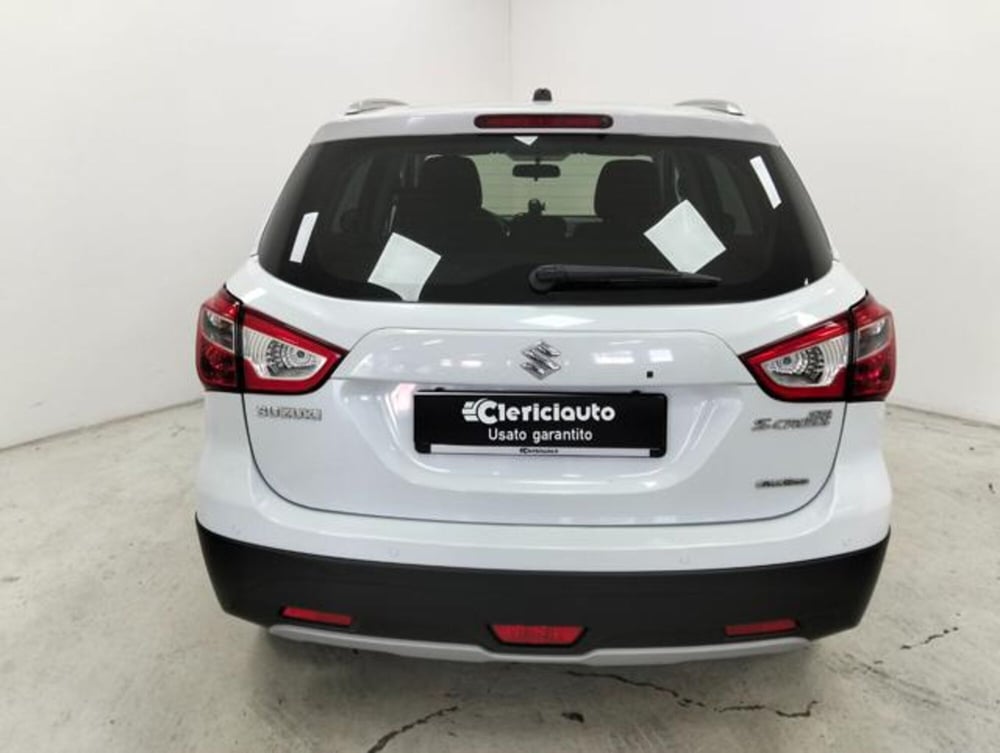 Suzuki S-Cross usata a Como (7)